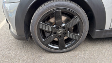 MINI Cooper 2.0 S Classic 3dr Auto Petrol Hatchback